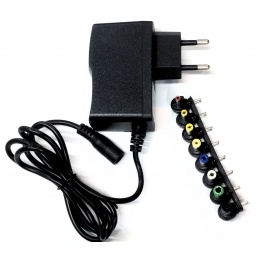 Fuente de Alimentaci�n de 9V 1A Conector Intercambiable GENERICO