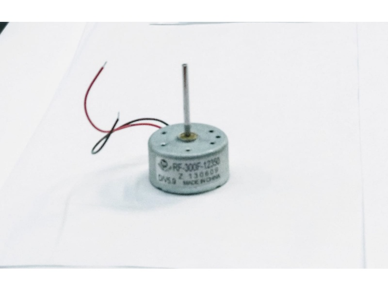 Motor DVD 5,9 volt. CCW